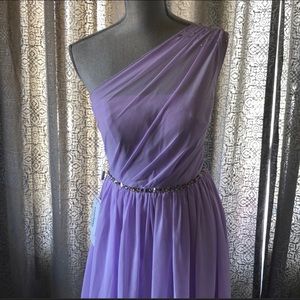 JJ’s House Prom/bridesmaid/special occasion dress